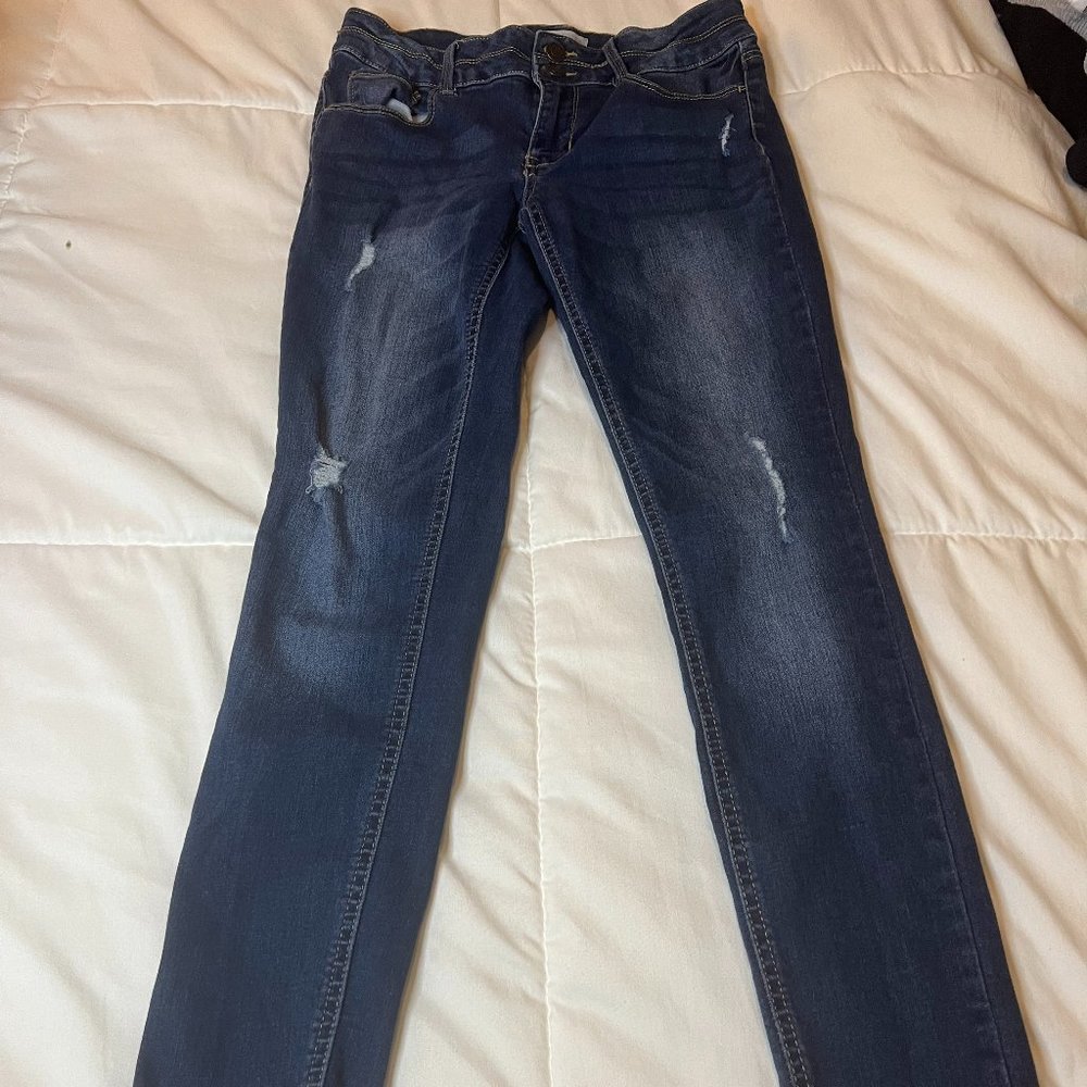 DARK BLUE SKINNY JEANS